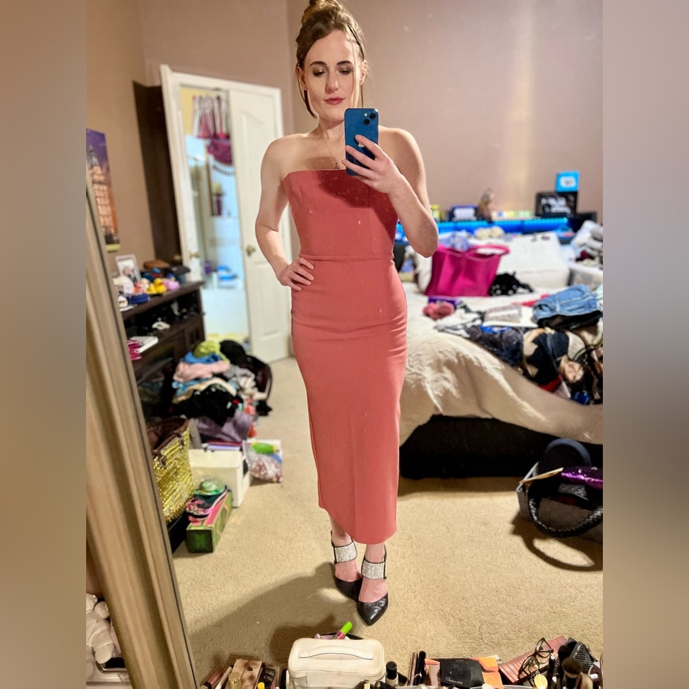 Alex Perry Elegant Coral Strapless Dress - Picture 12 of 16